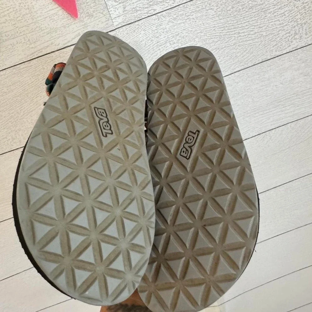 N/A teva multicoloured